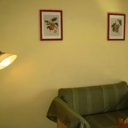 Cecilia Apartmán Pisciotta