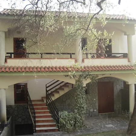 Cecilia Apartmán Pisciotta